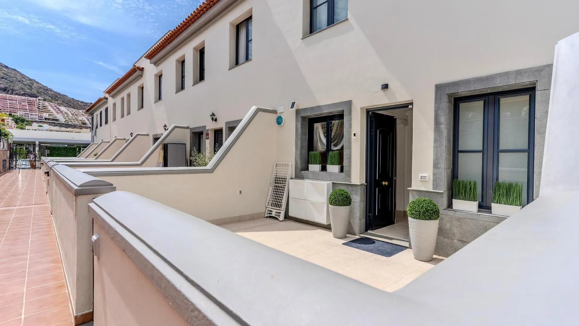 Charming Semi- Detached Villa In Mirador Del Duque Costa Adeje  Spagna